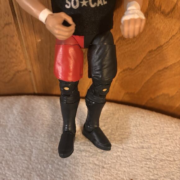 Samoa Joe WWE Elite Action Figure - Picture 2 of 4